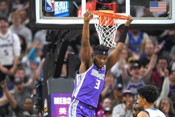 翻翻配资 美记：国王与特伦斯-戴维斯签下无保障合同 后者很可能打发展联盟